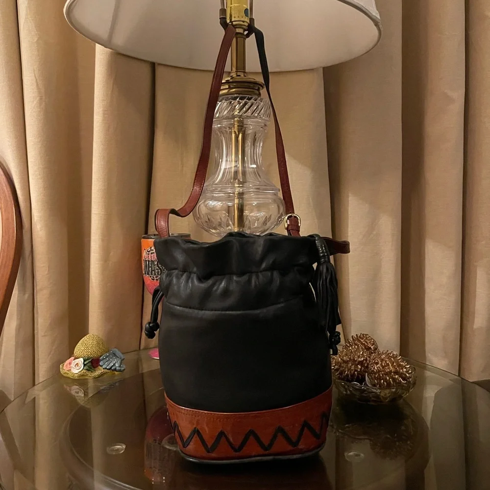 Portofino Collection please check all picture of condition - Picture 4 of 17